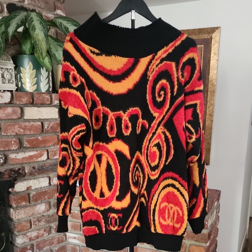 Vintage Colon Black & Orange Abstract Swirl Logo Knit Sweater - Picture 5 of 10